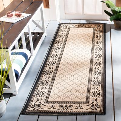 SAFAVIEH Courtyard Sheila Indoor/ Outdoor Waterproof Patio Backyard Rug