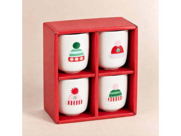 Set aus 4 weißen Porzellantassen mit Haubenmotiv
