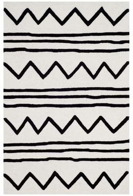 SAFAVIEH Handmade Kids Samra Wool Rug