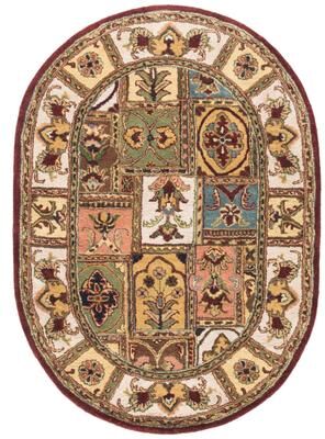 SAFAVIEH Classic Madelyn Traditional Oriental Wool Rug