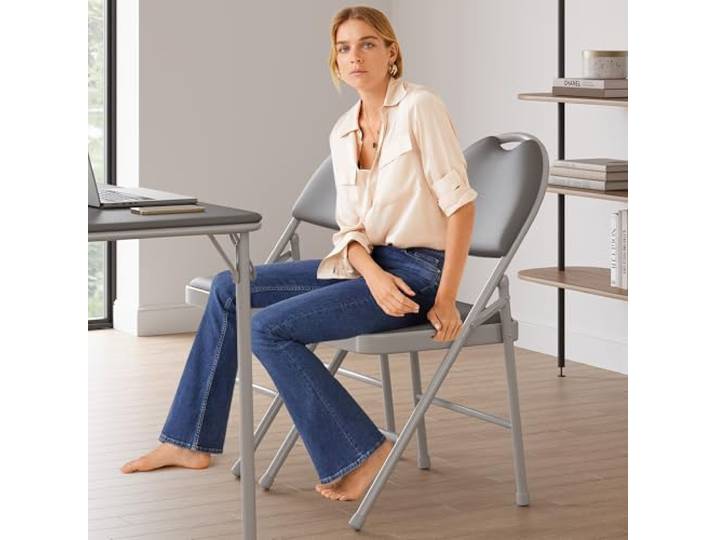 Acekool Gepolsterte PU-Leder Klappstühle Set – Faltstühle mit Sitz- & Rückenlehne, Stabiler Metallrahmen, platzsparend stapelbar & tragbar – für Küche/Büro/Gäste/Events – Grau, 6er-Set