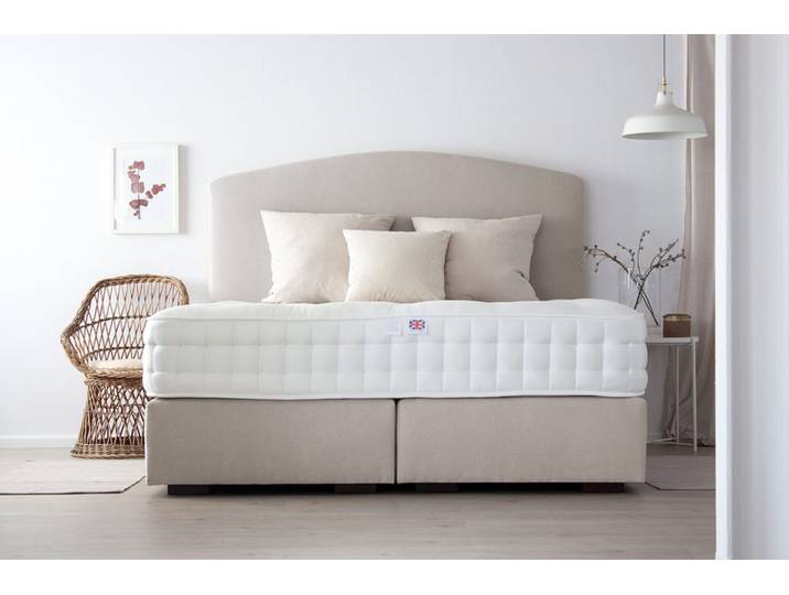 Boxspringbett FLORENCE 220x220 cm - verschiedene Farben und Bezüge verfügbar - mit Matratze - mit gepolstertem Kopfteil mit leichtem Bogen