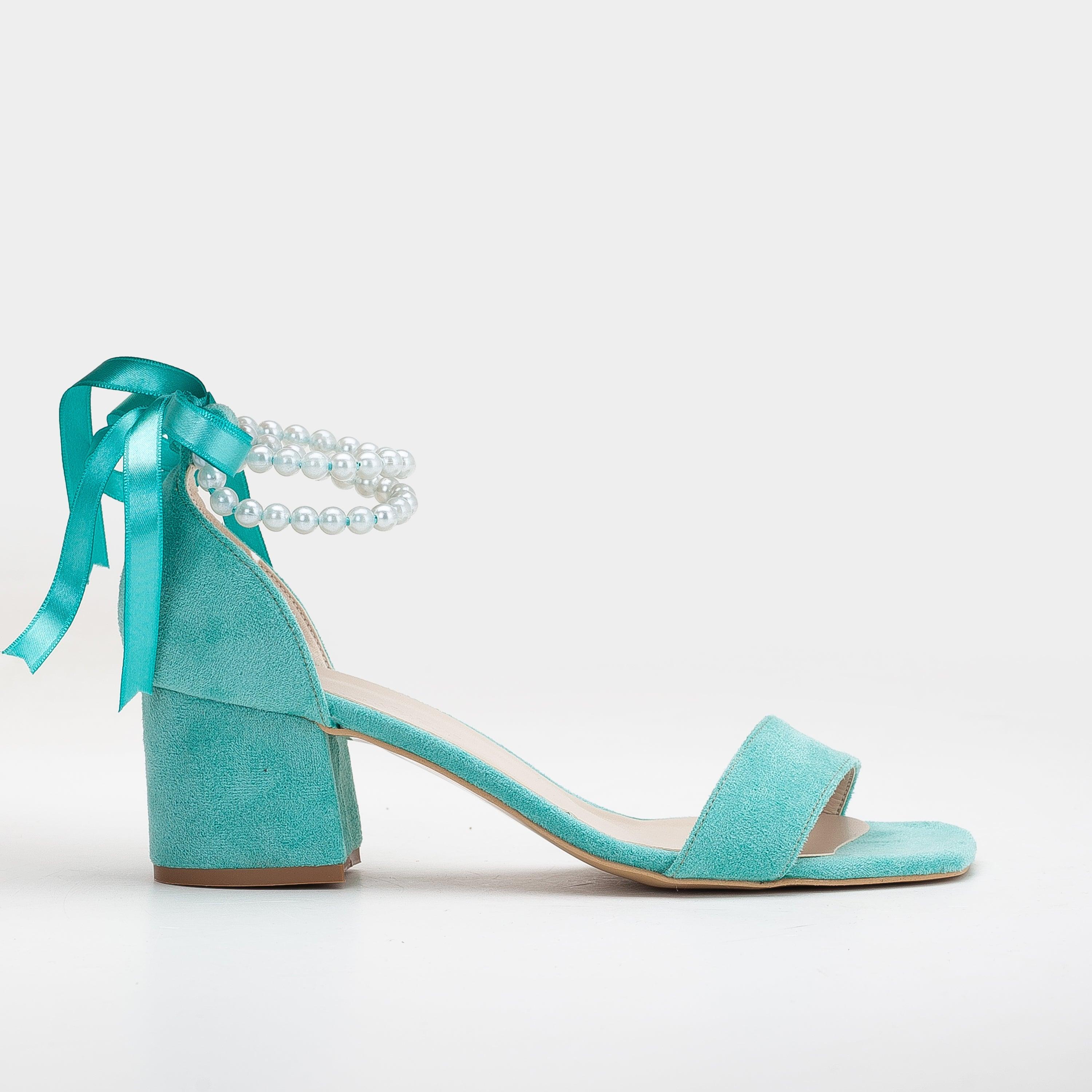 Forever & Always Illy Sandalen mit niedrigem Blockabsatz und Perlen - Hellblau