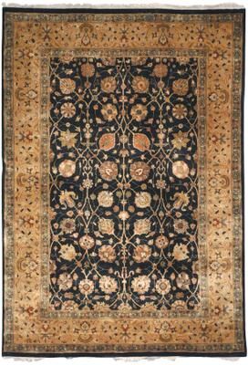SAFAVIEH Couture Hand-knotted Ganges River Charissa Traditional Oriental Wool Rug with Fringe