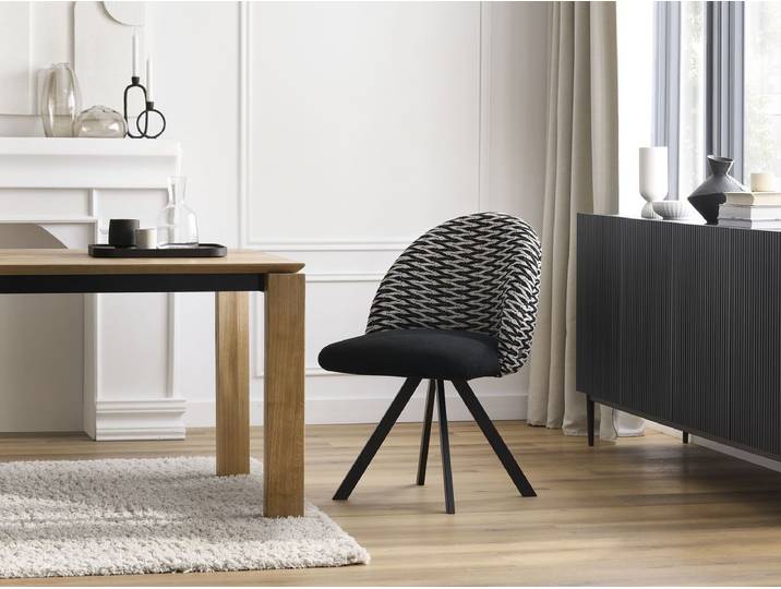 Chaise LALIE édition limitée avec pieds étoile