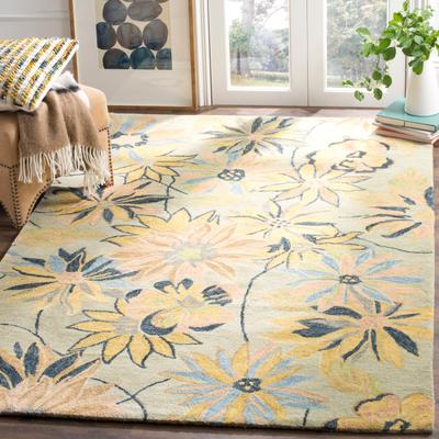 SAFAVIEH Handmade Blossom Cara Modern Floral Wool Rug