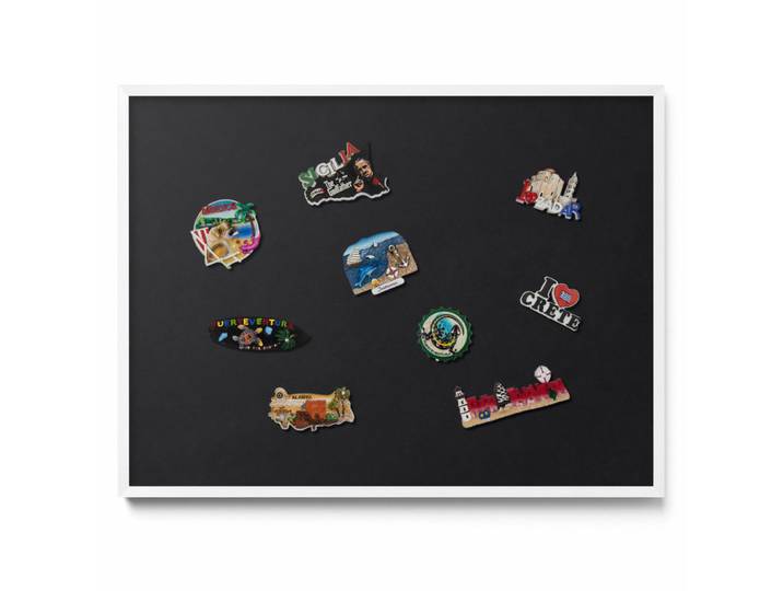 Tulup Magnettafel 80x60 cm weißer Rahmen – Schwarze Farbe, Robinienfarben, Metall, Rechteckig, 80x60x0.4 cm, Bilder & Rahmen, Pinnwände & Magnettafeln