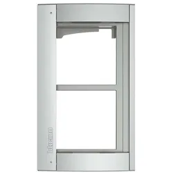 Bticino, Zubehör Gebäudesicherheit, Abdeckrahmen 2-modulig inkl. Modulträger für die Türstation SFERA Aluminium
