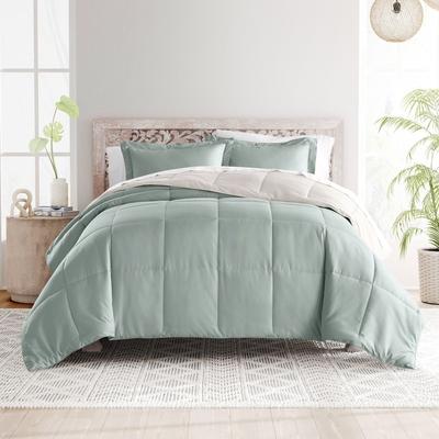 Becky Cameron All-season Down Alternative Reversible Lightweight Comforter Set