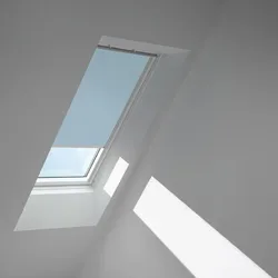 VELUX Verdunkelungsrollo Himmelblau 4576, S08, Aluminiumschiene,GGU,Manuell,VELUX