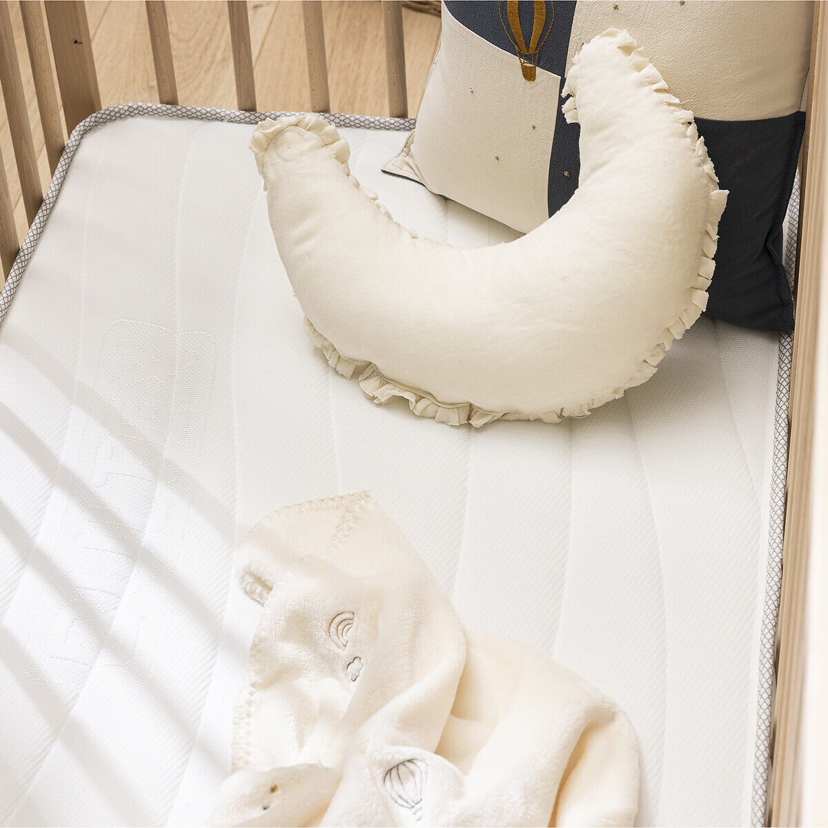Matelas bébé mousse Bultex® primo, soutien très ferme, accueil ferme, PILOU BÉBÉ
