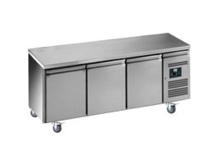 Table pâtissière ventilée positive 635 Litres 3 portes (L)600 × (P)400 mm tout inox sur roulettes 390 W 220 V - MONO
