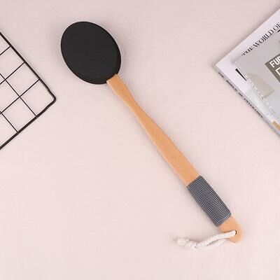 Daily Deals Depot Long Handle Silicone Back Lotion & Sunscreen Applicator Brush black