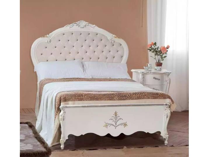 Xlmoebel Holzbett Holzbett Chesterfield in elegantem Design für Hotelzimmer (Bett, 1-tlg., Bett), Hergestellt in Europa