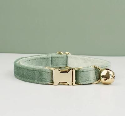 Uplifted Finds Velvet Cat Collar With Personalized Bowknot And Safety Bell cat Collar (velvet 17) s