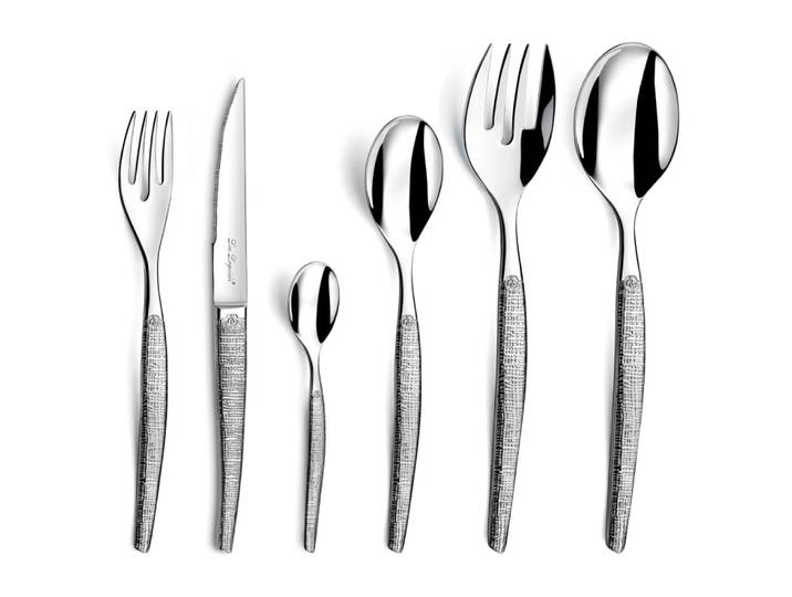 Ménagère 50 pièces avec couteaux steak