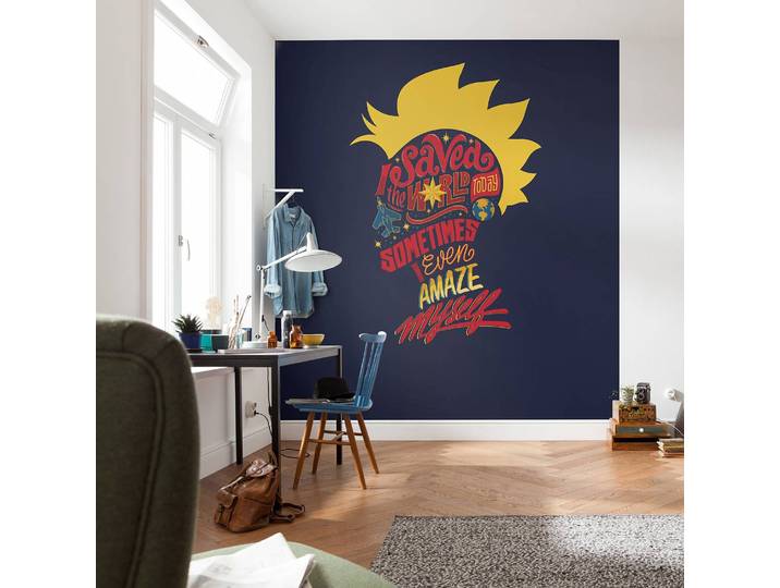 Fototapete Captain Marvel & the World 250 x 280cm