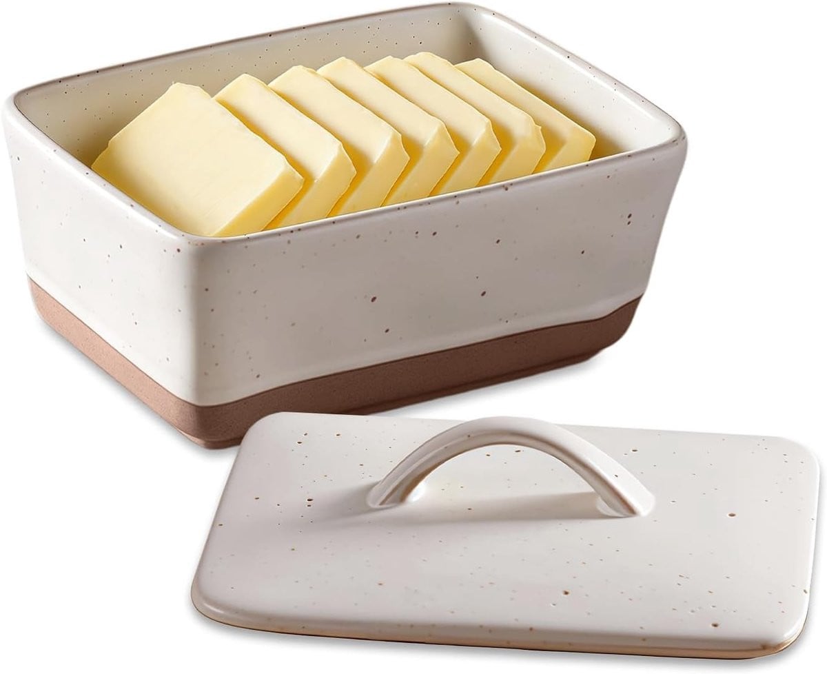 Ceramisch botervlootje met deksel in vintage porselein voor verse en smeerbare boter