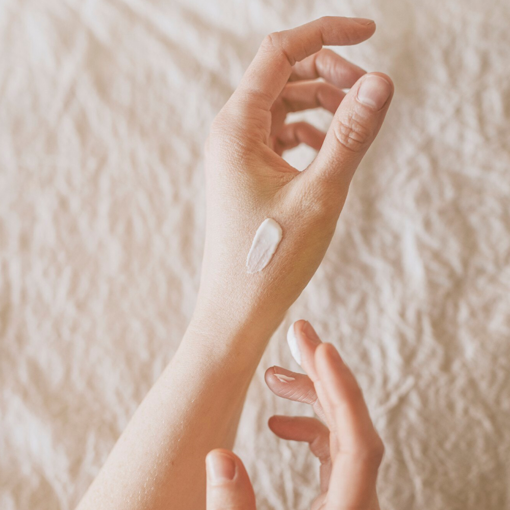 Neutrogena Visibly Renew Hand Cream SPF20 SPF20