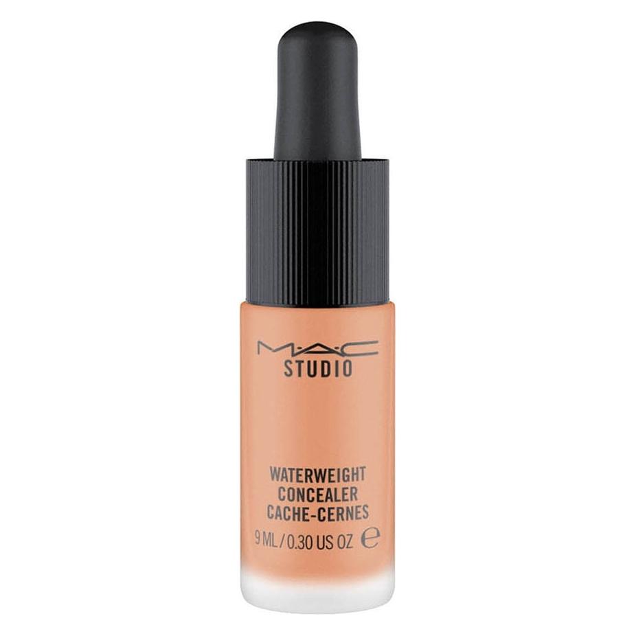 MAC Cosmetics Studio Waterweight (NW35) (16174241)