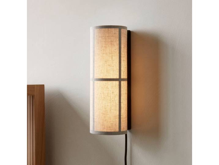 Audo Copenhagen Wandlampe Hashira, creme / amber, für Wohn- / Esszimmer, Textil / Stoff / Seide, Design, Wandleuchte, Wandlampe Innen