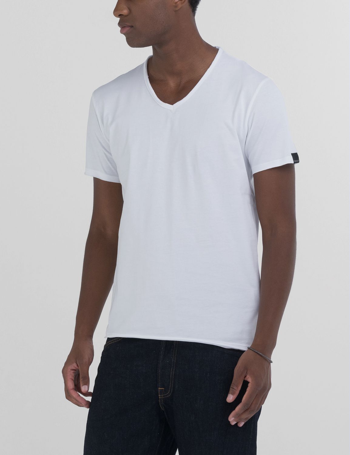 V-Shirt REPLAY, Herren, Gr. M, weiss (weiß), Jersey, Obermaterial: 100% Baumwolle, regular fit, V-Ausschnitt, Shirts V-Shirt weiß M