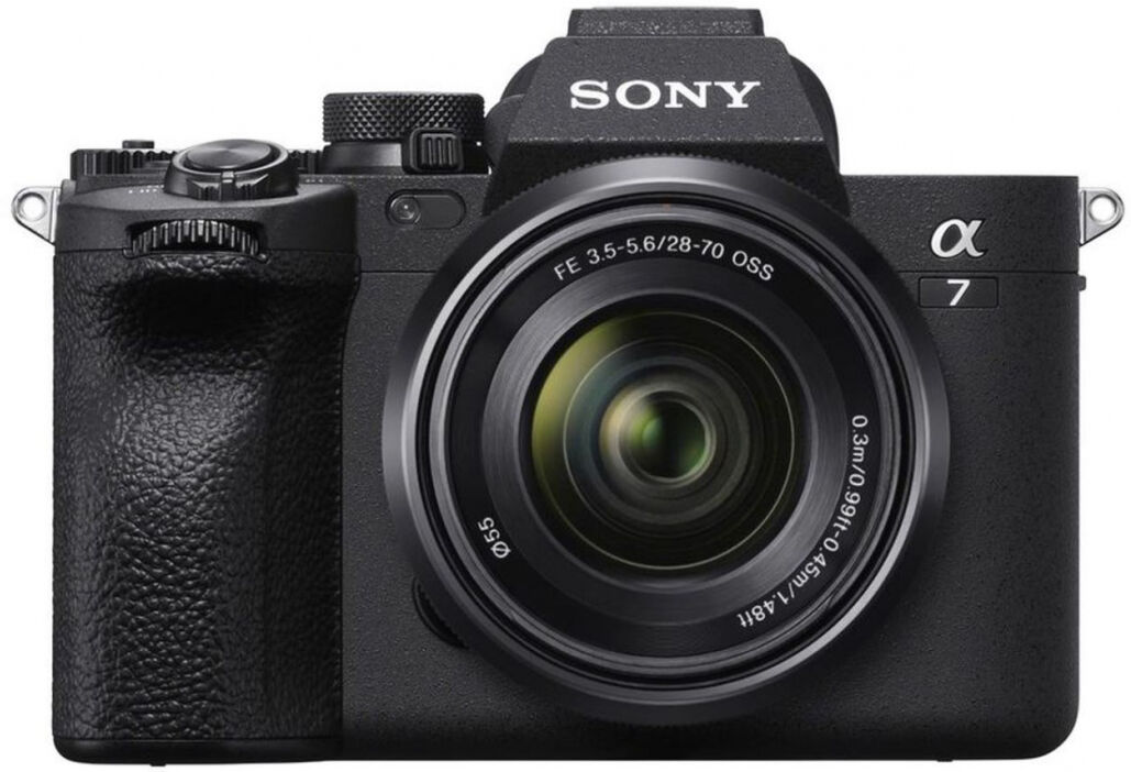 Sony Alpha ILCE-7 IV (ILCE7M4) + SEL FE 28-70mm