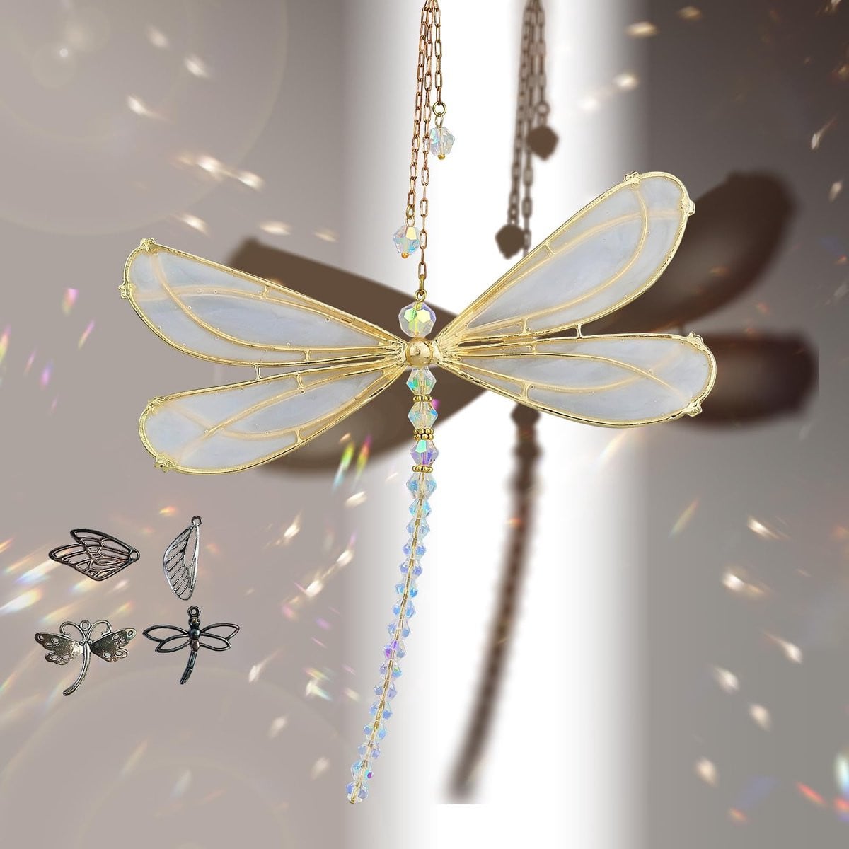 Dailygoods Zonnevanger met Libel - Veelkleurig Kristal - Metalen Vensterdecoratie met Accessoires