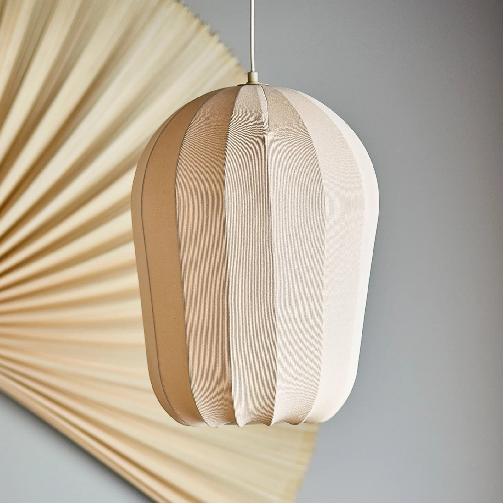 Bloomingville Naluna hanglamp beige textiel en metaal E27