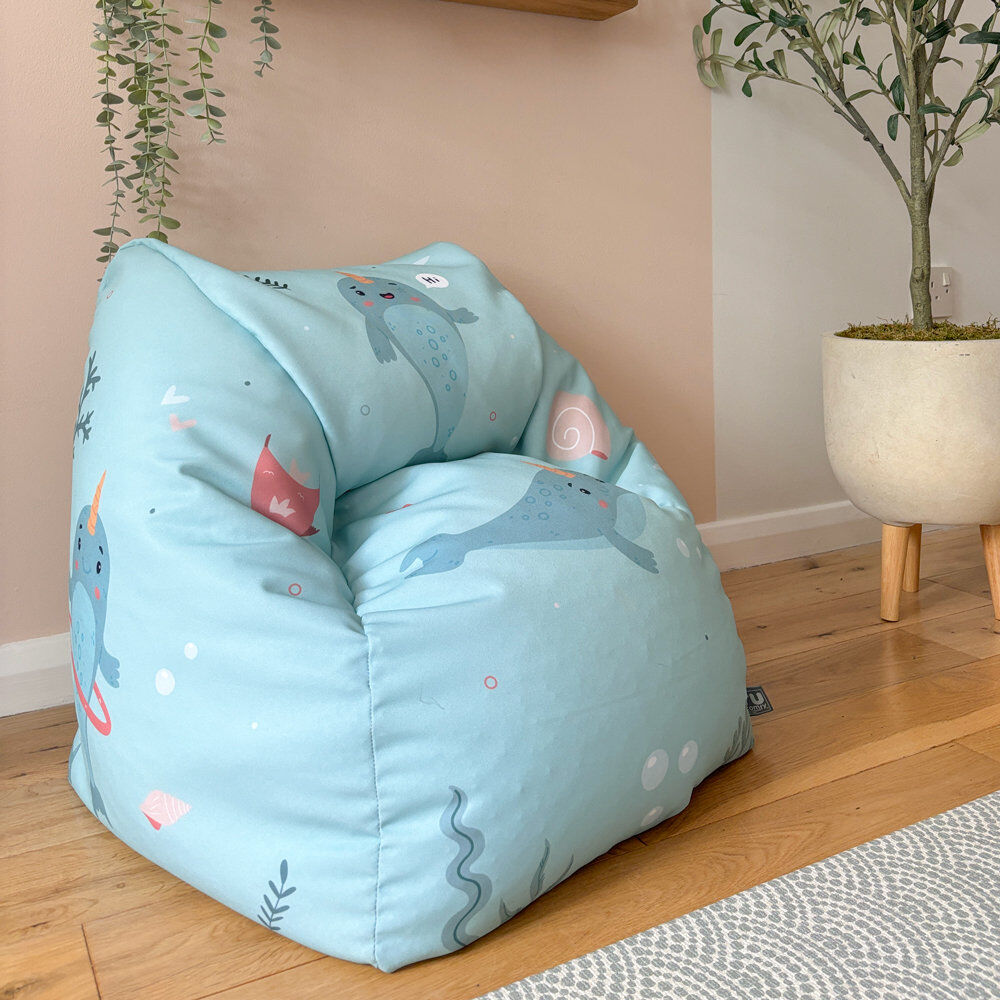 Isabelle & Max rucomfy Beanbags Snuggle Kids Bean Bag Chair - Toddler Armchair Beanbag Seat - Childrens Bedroom Furniture for Boys and Girls - Arrives with Filling - Light Blue Medium