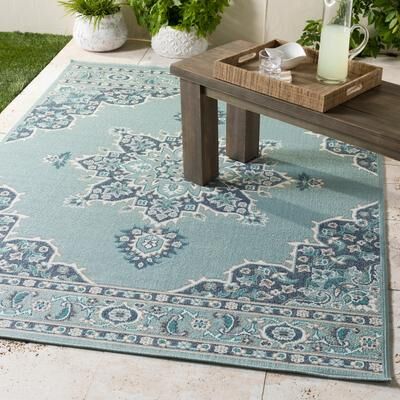 Livabliss Cesare Medallion Indoor/ Outdoor Area Rug