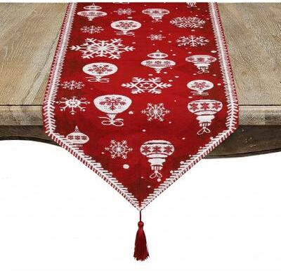 Saro Lifestyle Holiday Snowflake Table Runner - Christmas Ornament and Snowflake Decorative Runner with Tassel for Festive Table Styling