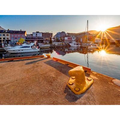 CALVENDO Puzzle Doppelter Sonnenschein am Hafen in Åndalsnes | 1000 Teile Lege-Größe 64x48cm Foto-Puzzle für glückliche Stunden, Game von , Calvendo