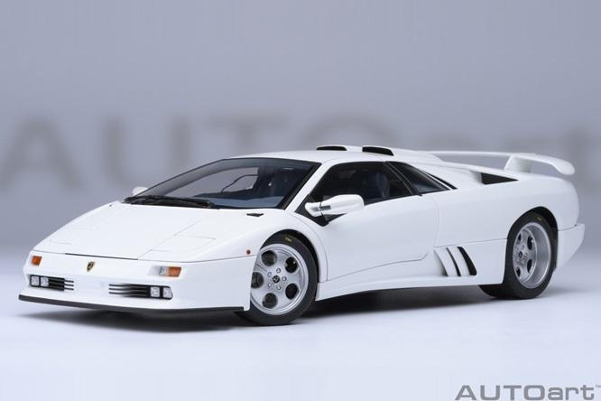 Autoart 79145 Lamborghini Diablo SE JOTA Schaalmodel 1/18 - Wit (Impact White)
