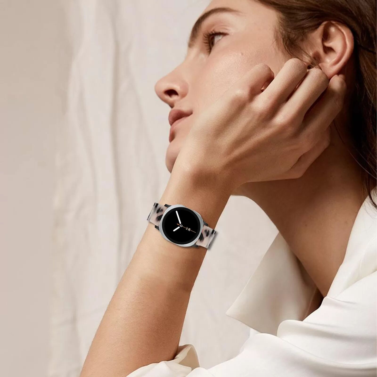 INF Resin Uhrenarmband kompatibel mit Samsung Watch 8/8 Classic – Stilvoll und Bequem Weiß+Schwarz