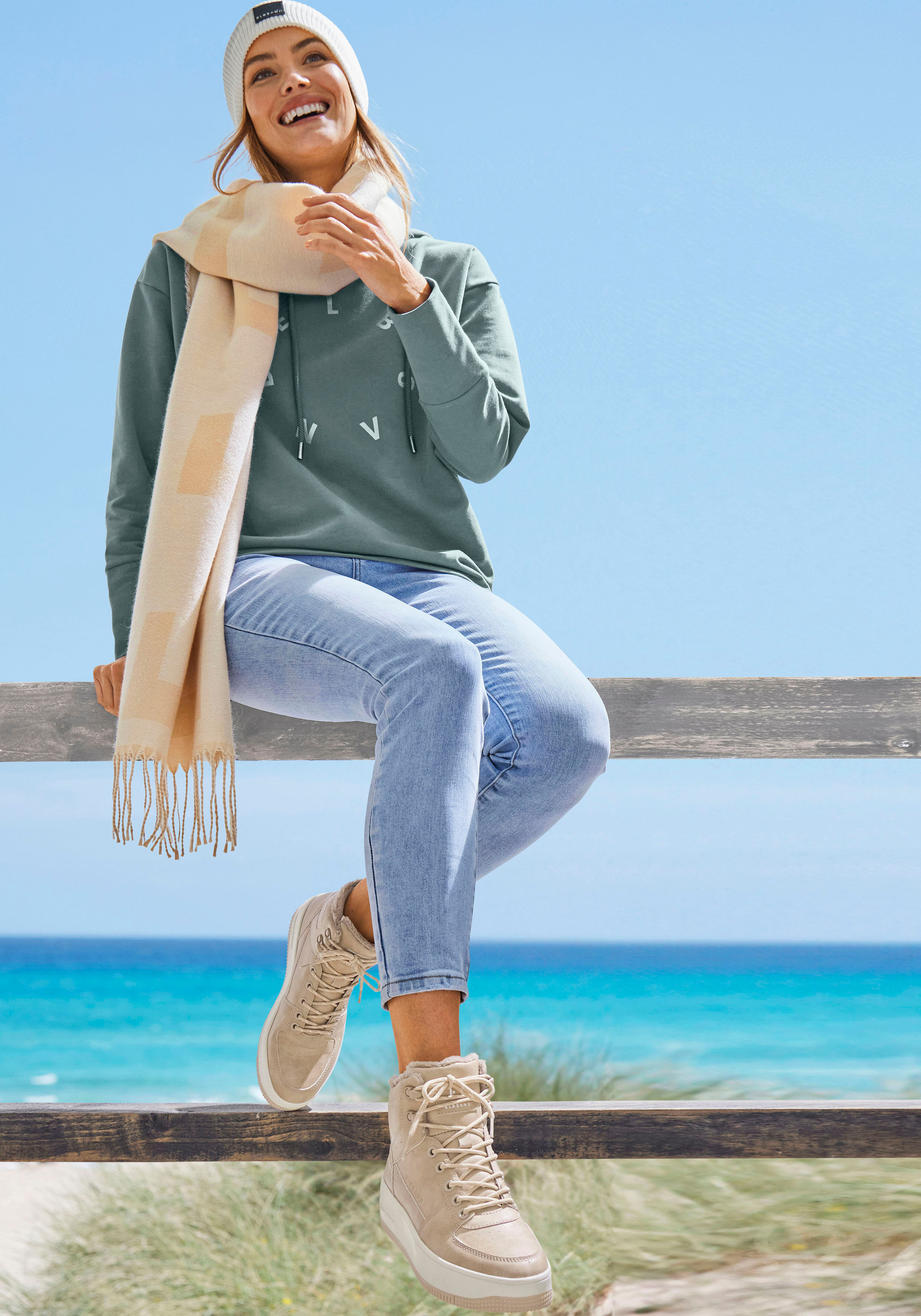 Schal ELBSAND "Fransenschal", Damen, beige (beige, weiß), Stoff, Polyester, mehrfarbig, Modetücher Schal, weicher Winterschal, Damenschal, Modeschal VEGAN beige, weiß Einheitsgröße