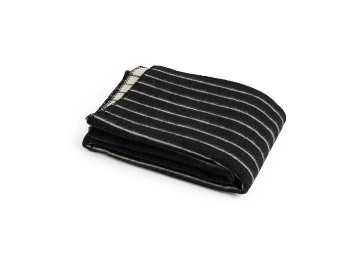 HAY Outdoor Market Wolldecke Black-beige, 130x180 cm