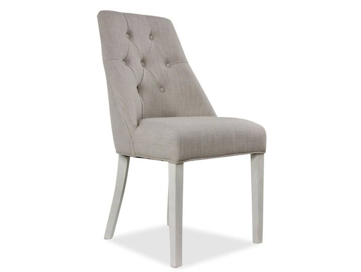 Chaise en bois gris