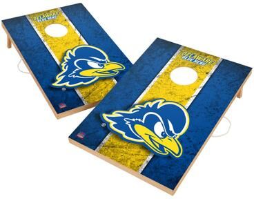 Skip's Garage Vintage Delaware Blue Hens 2x4 Tailgate Cornhole Boards