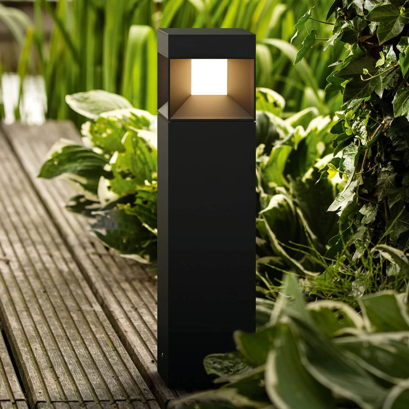 Philips Parterre moderne LED sokkellamp voor in de tuin, zwart, aluminium