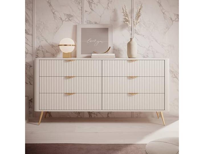 AXLIVING Kommode beige mit Schubladen Vespasia 163 6S - 163,2cm breit Sechs großzügigen Schubladen bietet sie ausreichend Platz für Kleidung,. ABS-Kanten. Breite von 163,2 cm. Höhe: 81,2 cm.