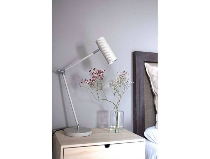 Hubble Read Tischleuchte Beige - Globen Lighting - Schlafzimmer - Design - Metall - Einflammig