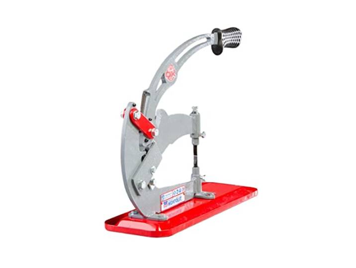 Schneidemaschine mit Sockel für Beton und Baumwolle Montolit.
