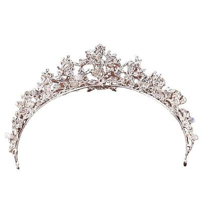 Happy Birthday Queen Tiara für Frauen Geburtstagskronen für Frauen Diademe für Frauen Happy Birthday Schärpe Geburtstagsfeier liefert Frauen Geburtstagsdekorationen für Frauen