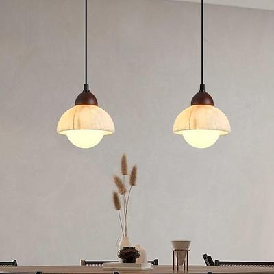 nordische moderne Pendelleuchte aus Alabastermarmor, minimalistische Eleganz