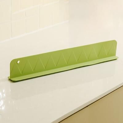 Perfect Picks Market Silicone Sink Splash Guard With Suction Cups Water Baffle To Protect Clothes And Surfaces green