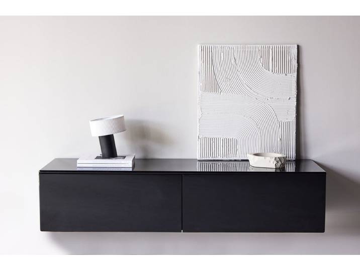 Designer TV-Lowboard Noirra – Schwebendes Design in Schwarz - Luxusbetten24