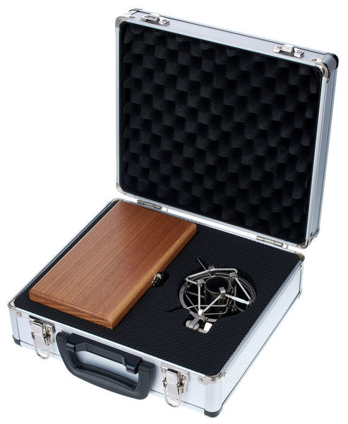 the t.bone RM 700