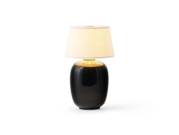 Audo Copenhagen Torso Tischleuchte portable Black