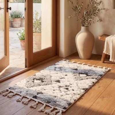 SAFAVIEH Moroccan Tassel Shag Kobi 2-inch Thick Rug